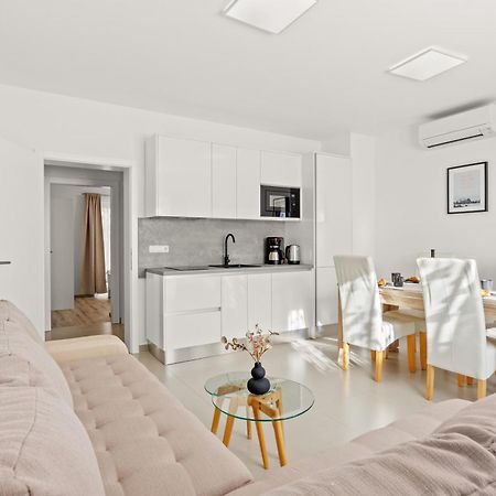 Apartment Anakatarina Porec Esterno foto