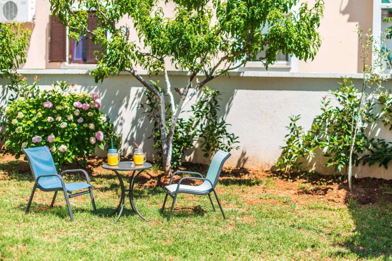 Apartment Anakatarina Porec Esterno foto