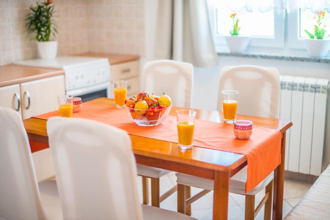 Apartment Anakatarina Porec Esterno foto