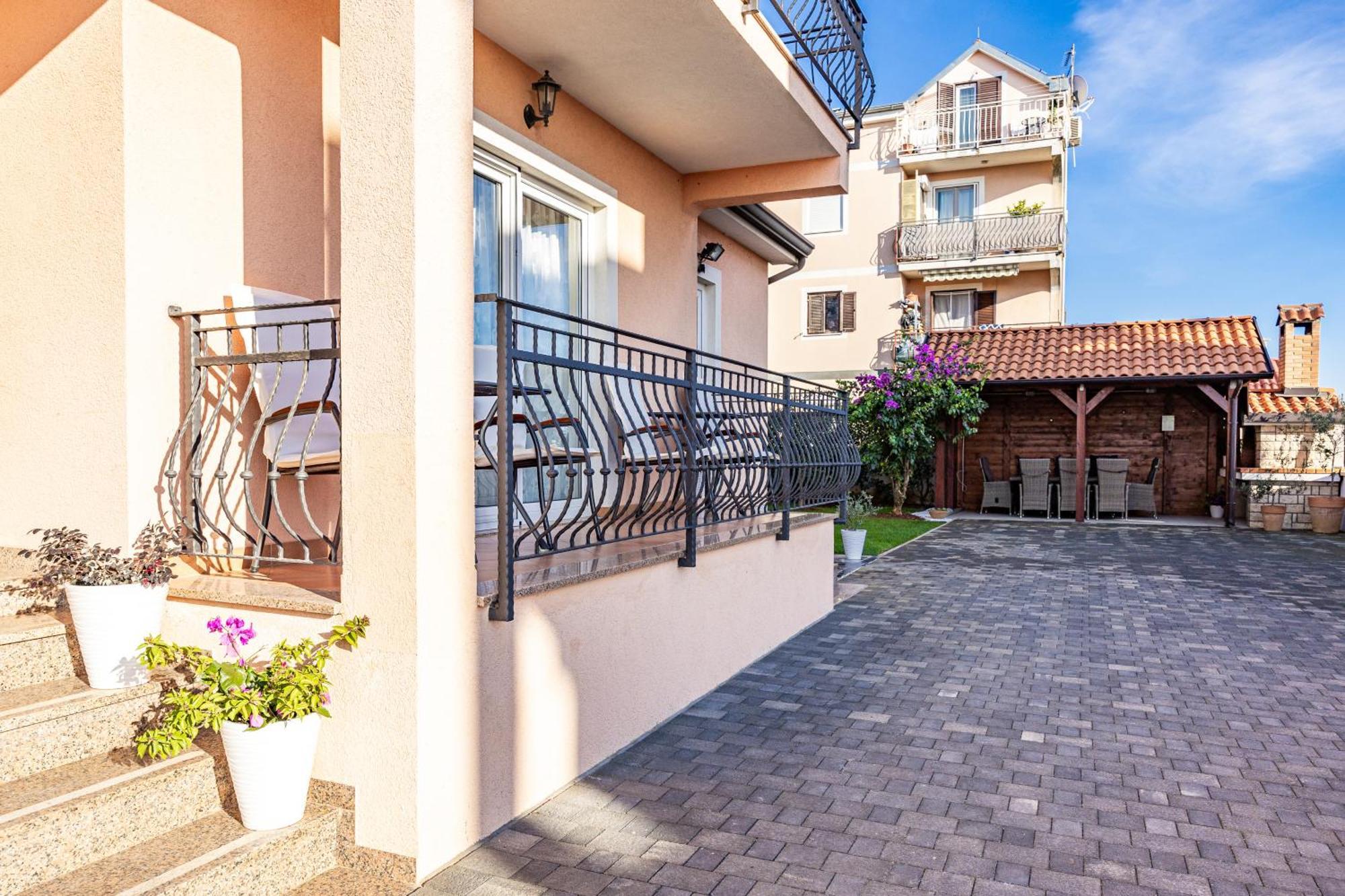 Apartment Anakatarina Porec Esterno foto