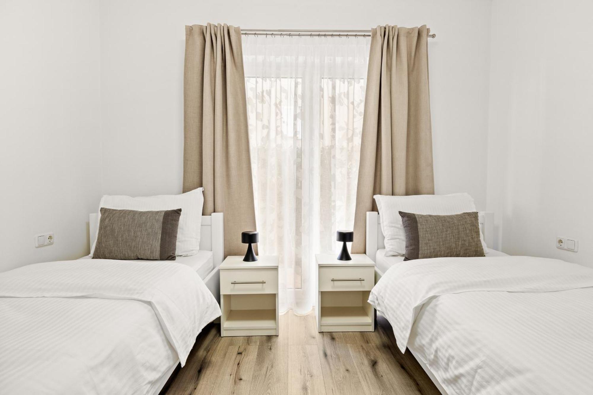 Apartment Anakatarina Porec Esterno foto