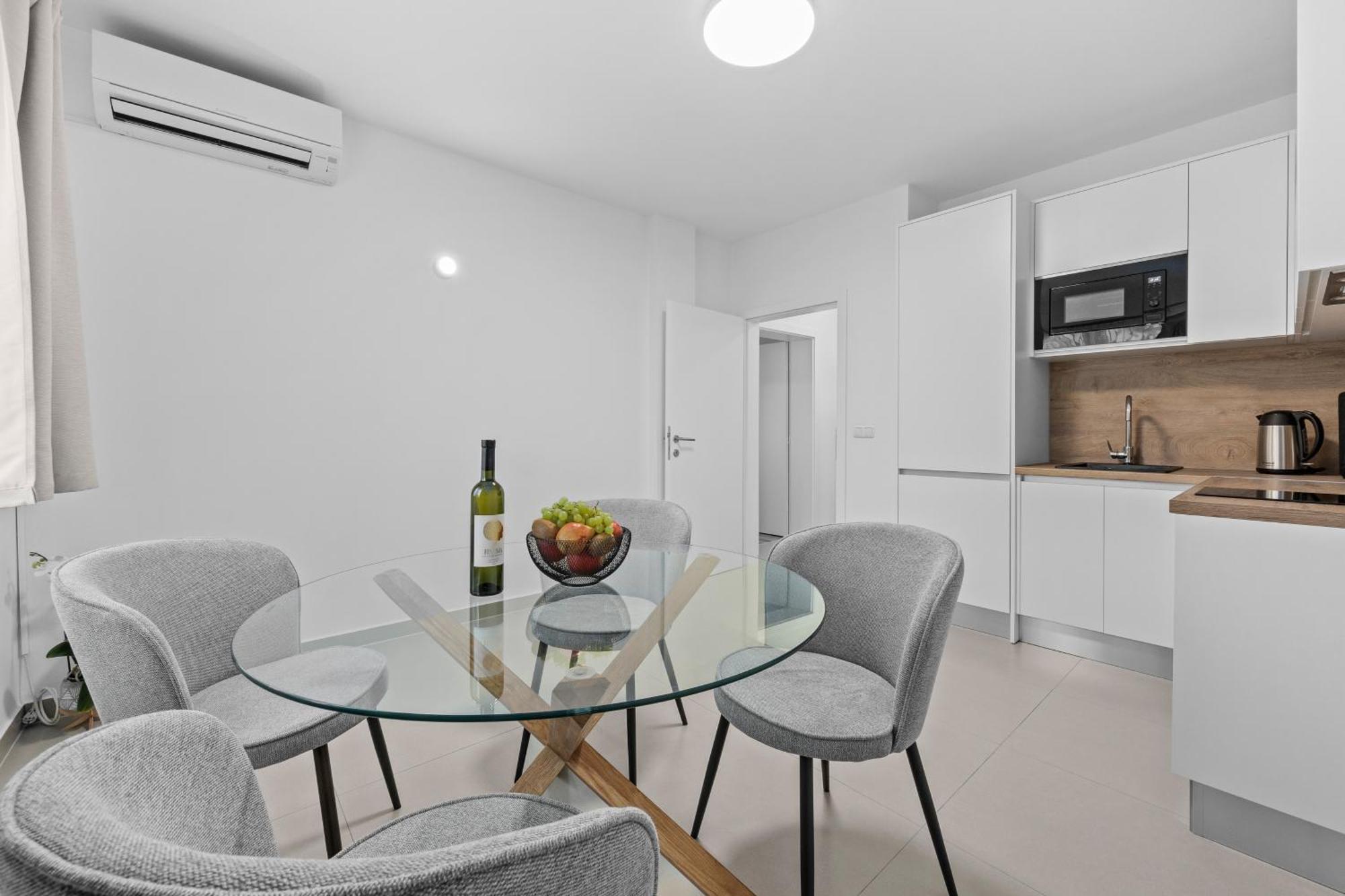 Apartment Anakatarina Porec Esterno foto