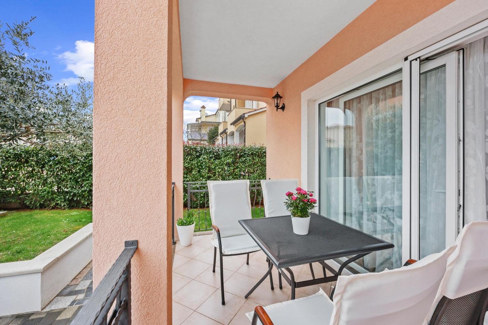Apartment Anakatarina Porec Esterno foto