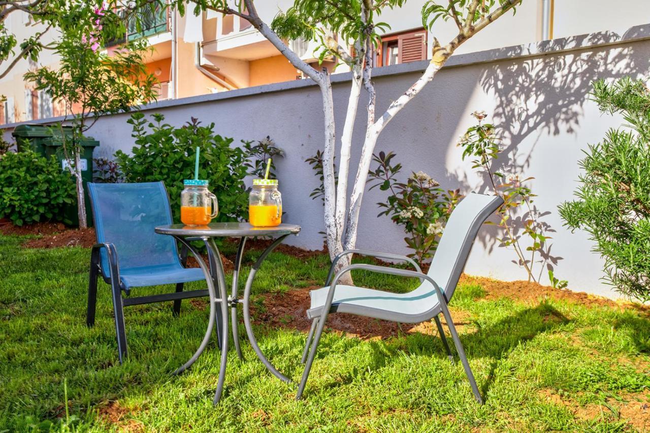 Apartment Anakatarina Porec Esterno foto